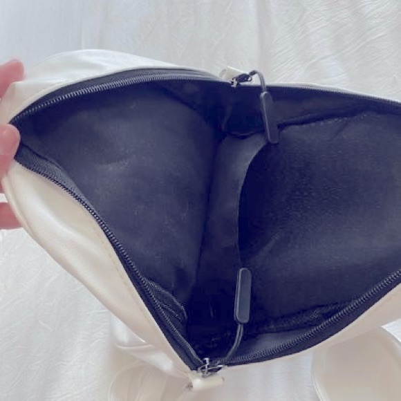 Single Strap Ghost Backpack - Picture 3 of 3